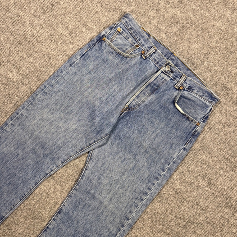 Levis 501 Original Fit Jeans Medium Wash Blue Button Fly Straight Leg 34x29